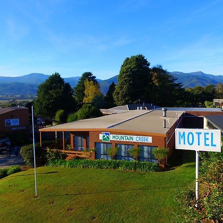 מאונט ביוטי Mountain Creek Motel Bar & Restaurant מראה חיצוני תמונה