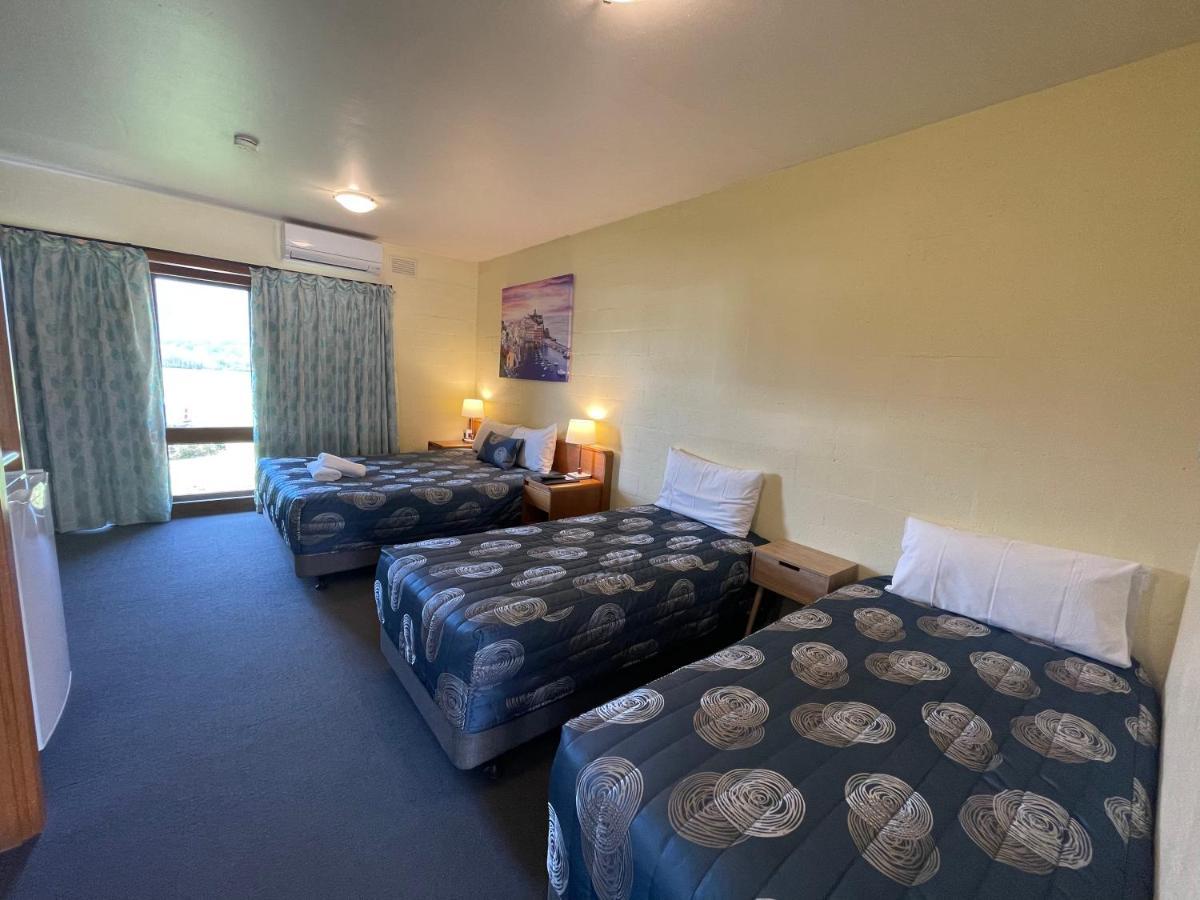 מאונט ביוטי Mountain Creek Motel Bar & Restaurant מראה חיצוני תמונה